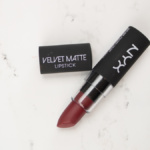 NYX Velvet Matte Lipstick - Volcano